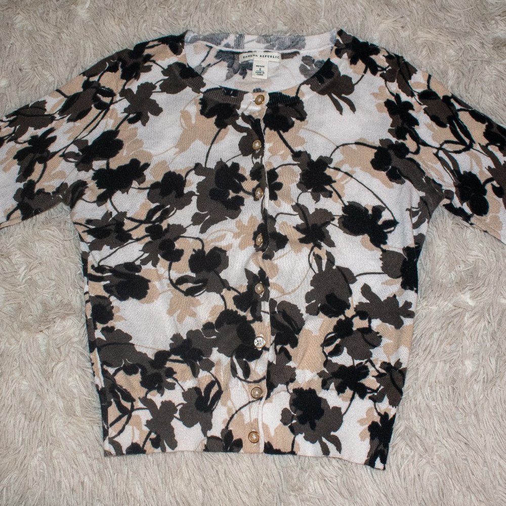 Women's Small Floral Banana Republic Cardigan